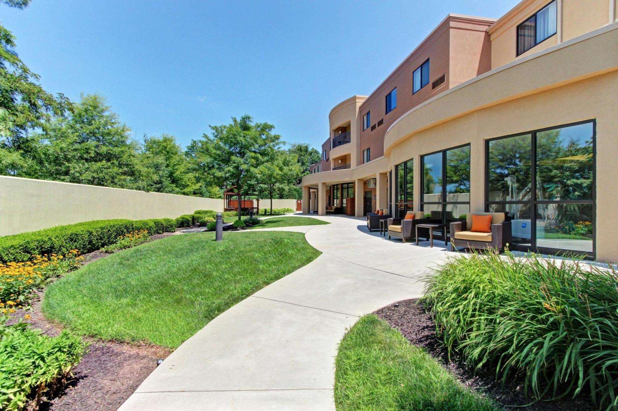 Courtyard By Marriott Harrisburg West/Mechanicsburg Εξωτερικό φωτογραφία