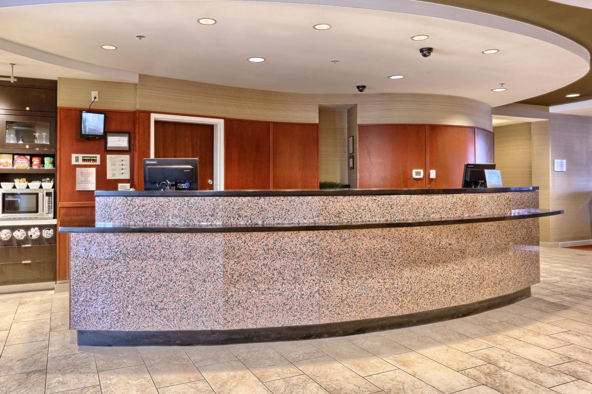 Courtyard By Marriott Harrisburg West/Mechanicsburg Εξωτερικό φωτογραφία